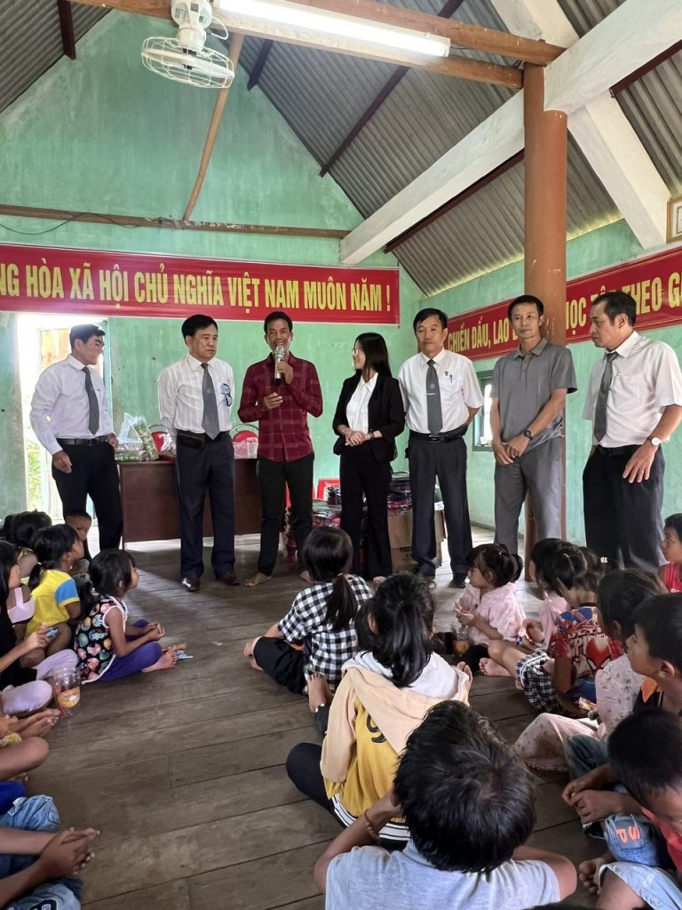 Tin hoạt động của Đoàn Luật sư Đắk Lắk 6 1694852759351 768x1024 1