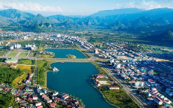 Xây dựng Lai Châu phát triển xanh, nhanh, bền vững và toàn diện- Ảnh 1.