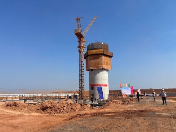 'Vượt nắng, thắng mưa' đưa Đài kiểm soát không lưu CHK Long Thành cán đích đúng hẹn- Ảnh 1.