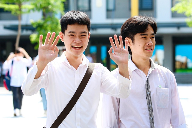 Tuyển sinh 2024: Xét tuyển bằng học bạ vẫn được đa số trường sử dụng- Ảnh 1.