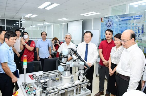 Triển khai Nghị quyết 01, 02: Bộ KH&CN 'tinh gọn' vào nhiệm vụ thực sự trọng tâm- Ảnh 1.