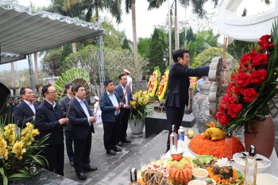 Tri ân các chiến sĩ, gia đình chính sách tại Vị Xuyên, Hà Giang- Ảnh 1.