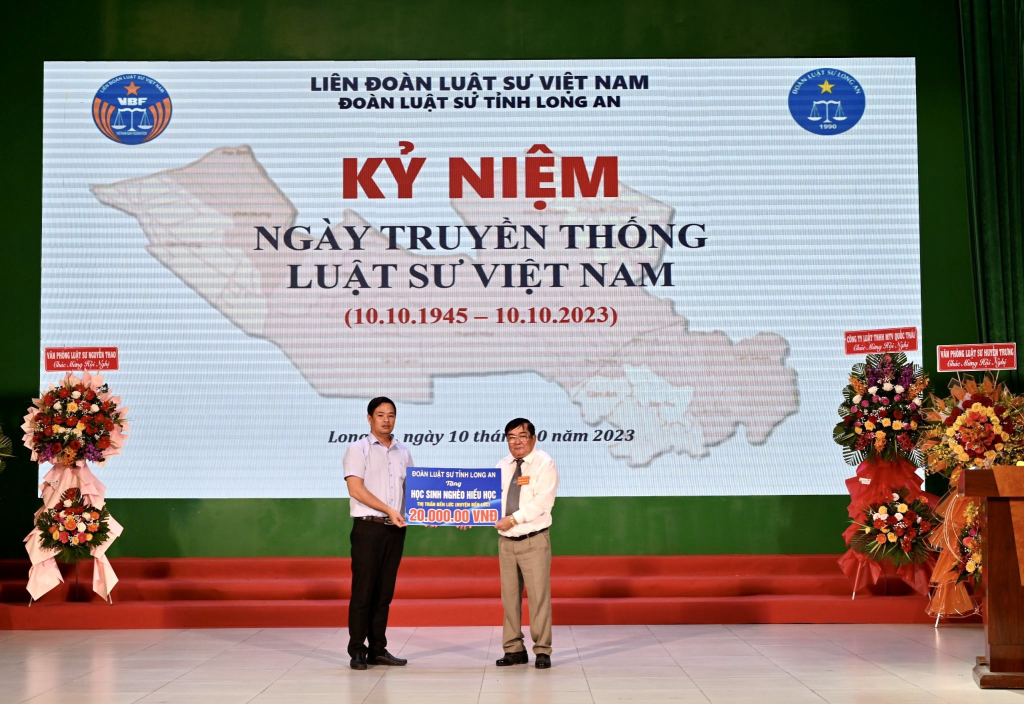 1298155 ngay 10 10 2023 ben luc doan luat su tinh long an to chuc ky niem 78 nam ngay truyen thong hinh 9 09263911
