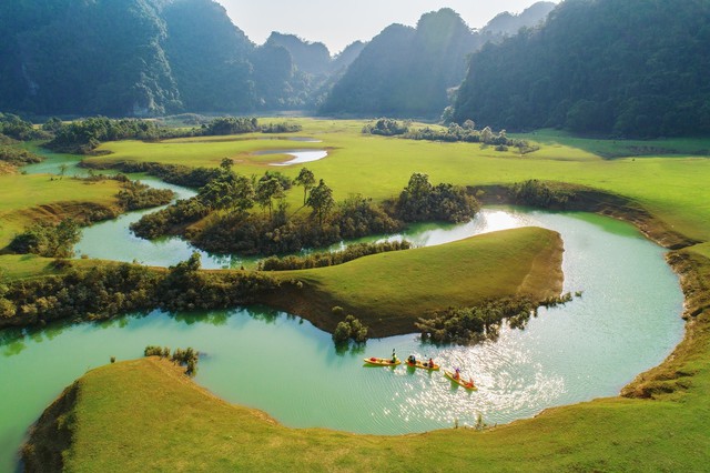 Khai thác phát triển du lịch bền vững Công viên địa chất Lạng Sơn- Ảnh 2. Khai thác phát triển du lịch bền vững Công viên địa chất Lạng Sơn- Ảnh 2.