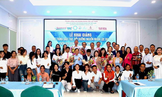 Để nhân lực du lịch Việt Nam đáp ứng tiêu chuẩn quốc tế- Ảnh 1.