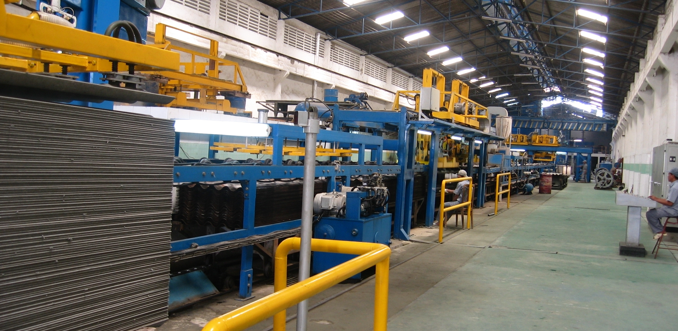 Ảnh chụp một góc nhìn tổng thể tại nhà máy sản xuất của Công Ty Cổ Phần Nam Việt.